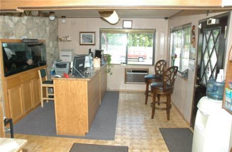 Richland Inn And Suites Buitenkant foto